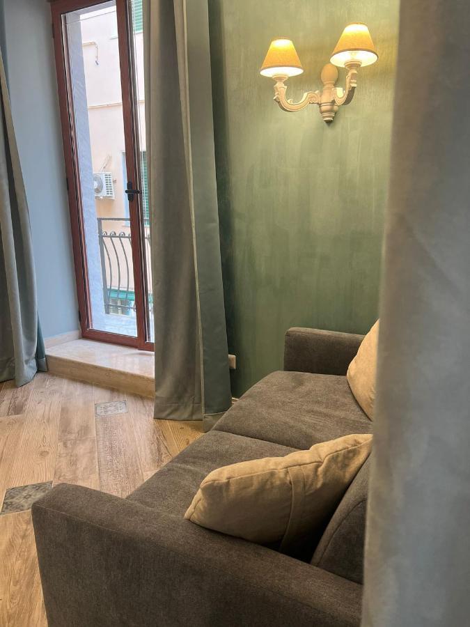 فندق Real Giardinetto A Toledo نابولي المظهر الخارجي الصورة